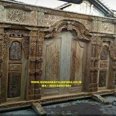 Gebyok Jawa Timur