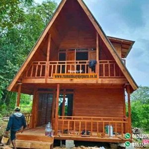 rumah kayu sgeitiga minimalis